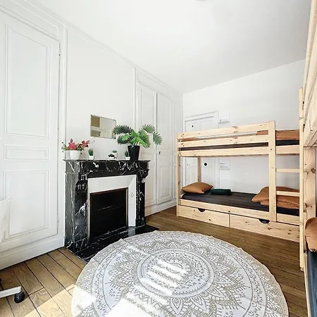 A1 Champagne Residence - 200 M2 14 Personnes 2 Toilets 4 Showers - Hyper Centre - Chalons En Champagne Exterior photo