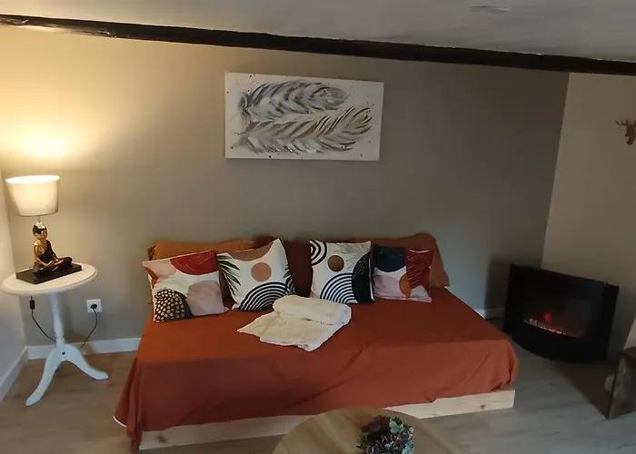 A1 Champagne Residence - 200 M2 14 Personnes 2 Toilets 4 Showers - Hyper Centre - Chalons En Champagne
